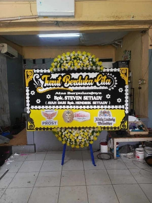 Papan Bunga di Husein Sastranegara Cicendo